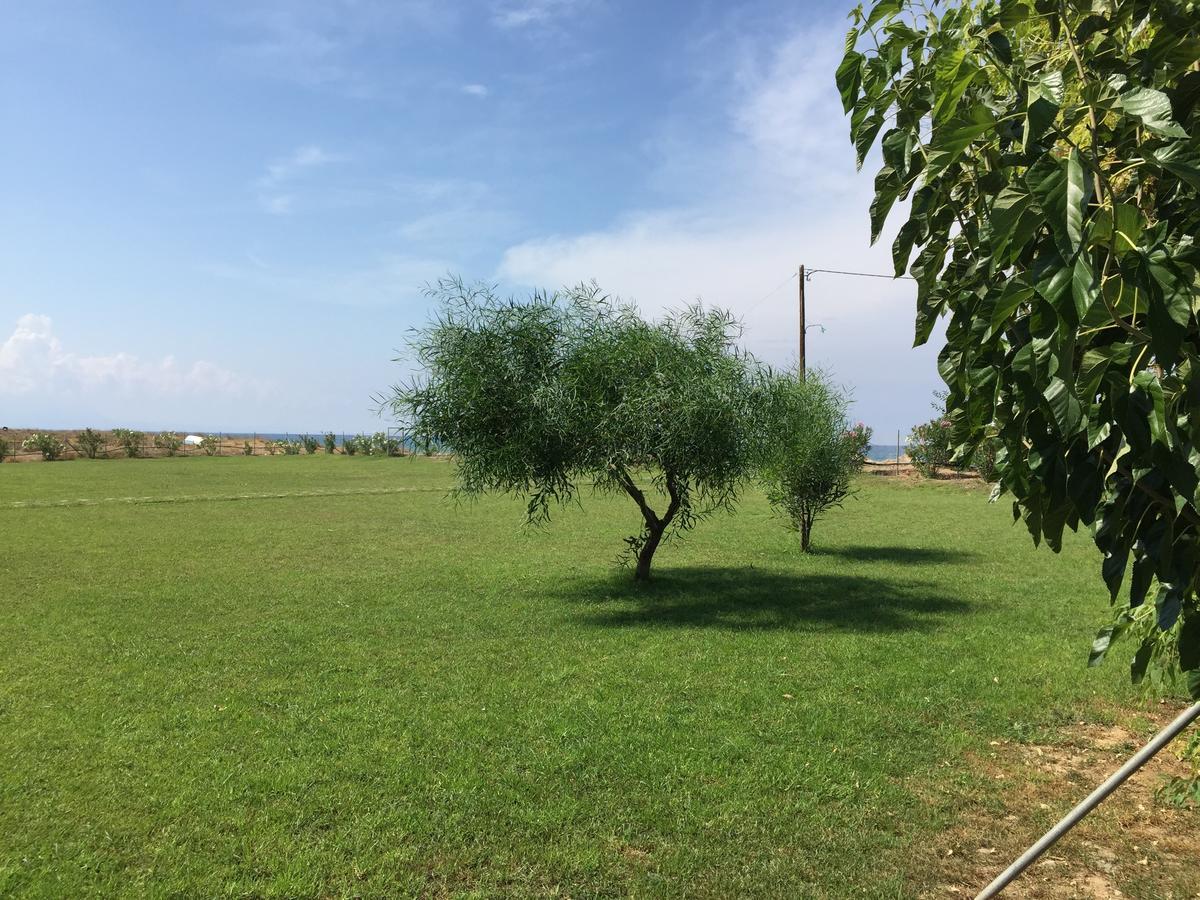 Ostria Hotel Kakovatos Beach Захаро Екстер'єр фото
