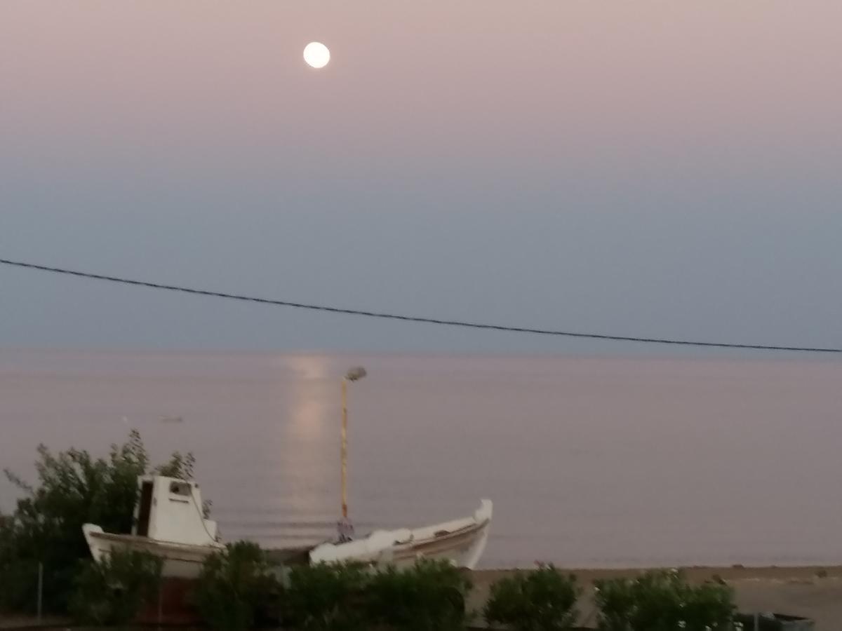 Ostria Hotel Kakovatos Beach Захаро Екстер'єр фото