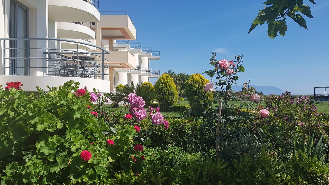 Ostria Hotel Kakovatos Beach Захаро Екстер'єр фото