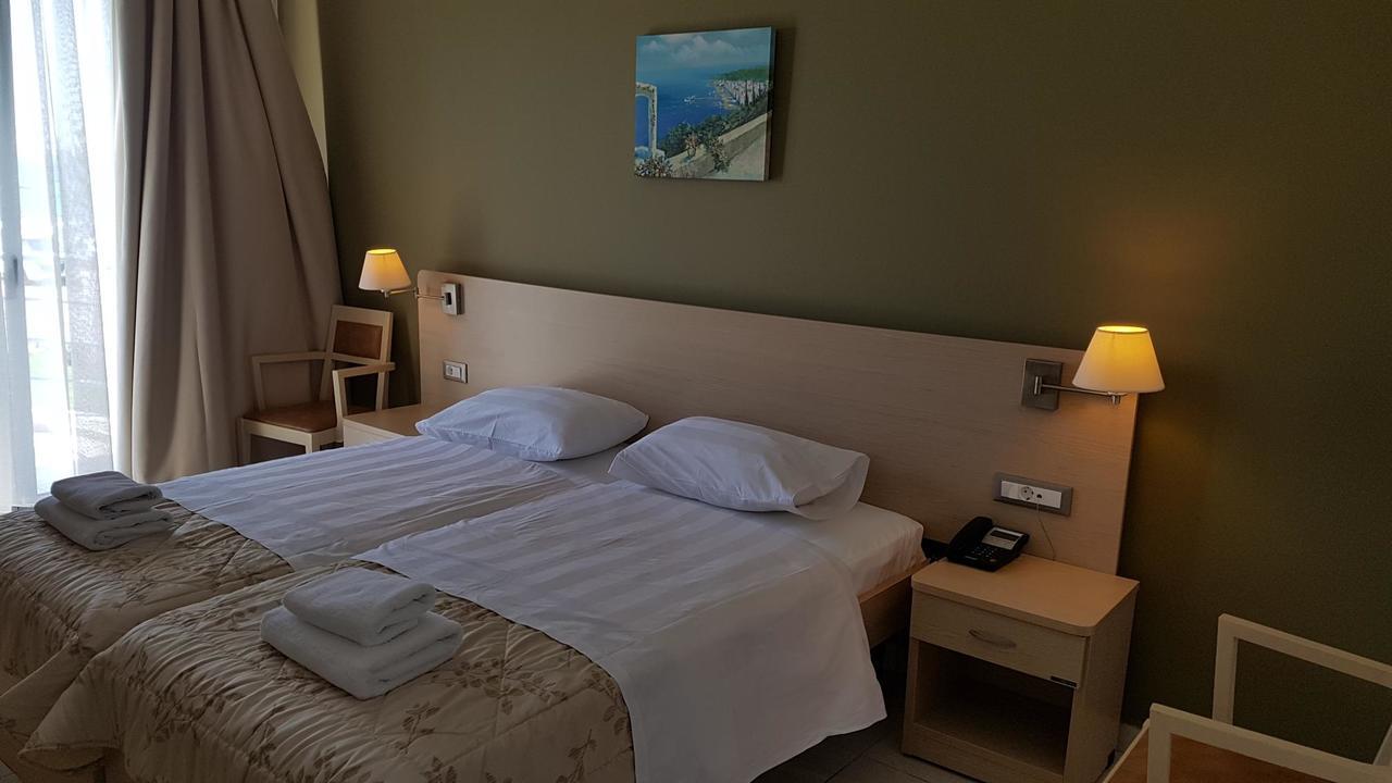 Ostria Hotel Kakovatos Beach Захаро Екстер'єр фото